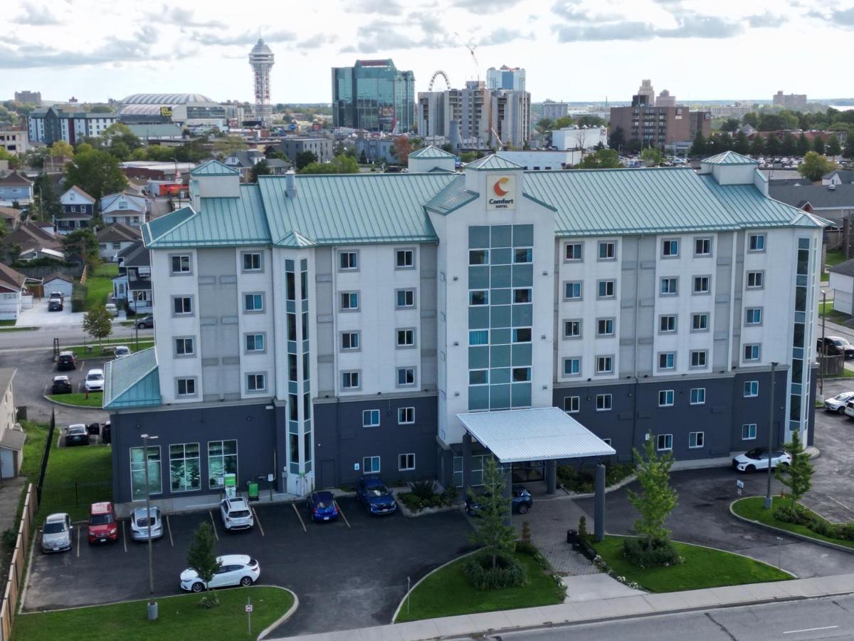 Comfort Hotel Niagara Falls Exterior photo